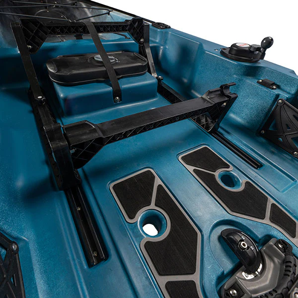 Old Town Sportsman PDL 120 PRO Fishing Kayak - Image 8